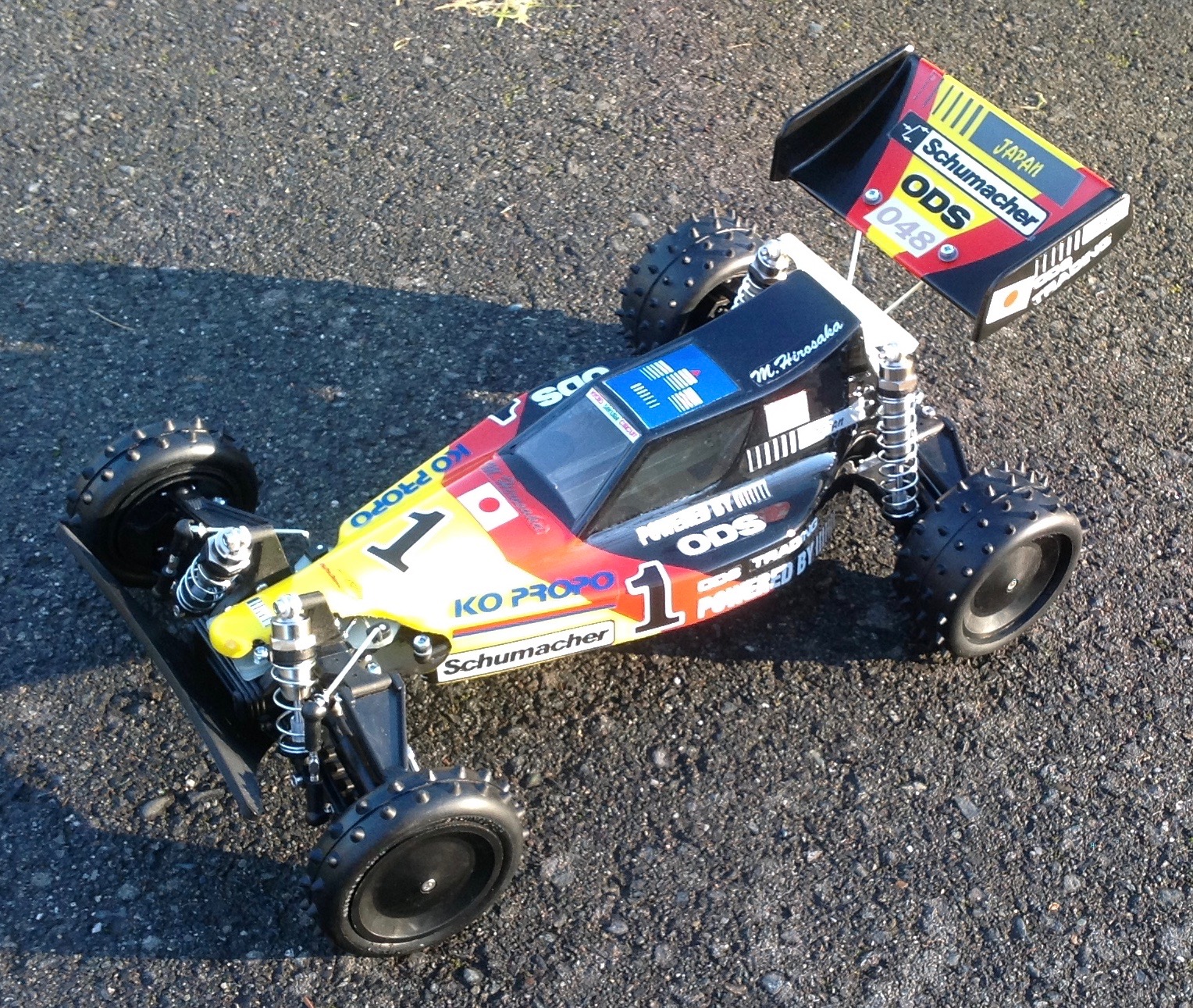 schumacher 4wd buggy